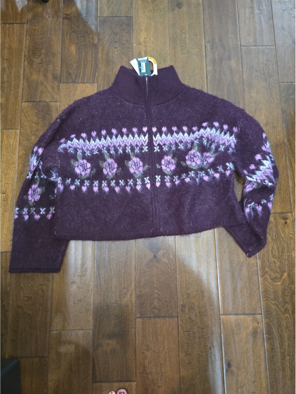 XL NWT womens sweater